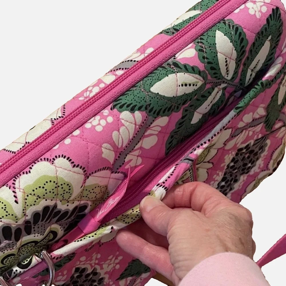 Vera Bradley Priscilla Tablet Case iPad Kindle E-Reader Carrying Case Retired